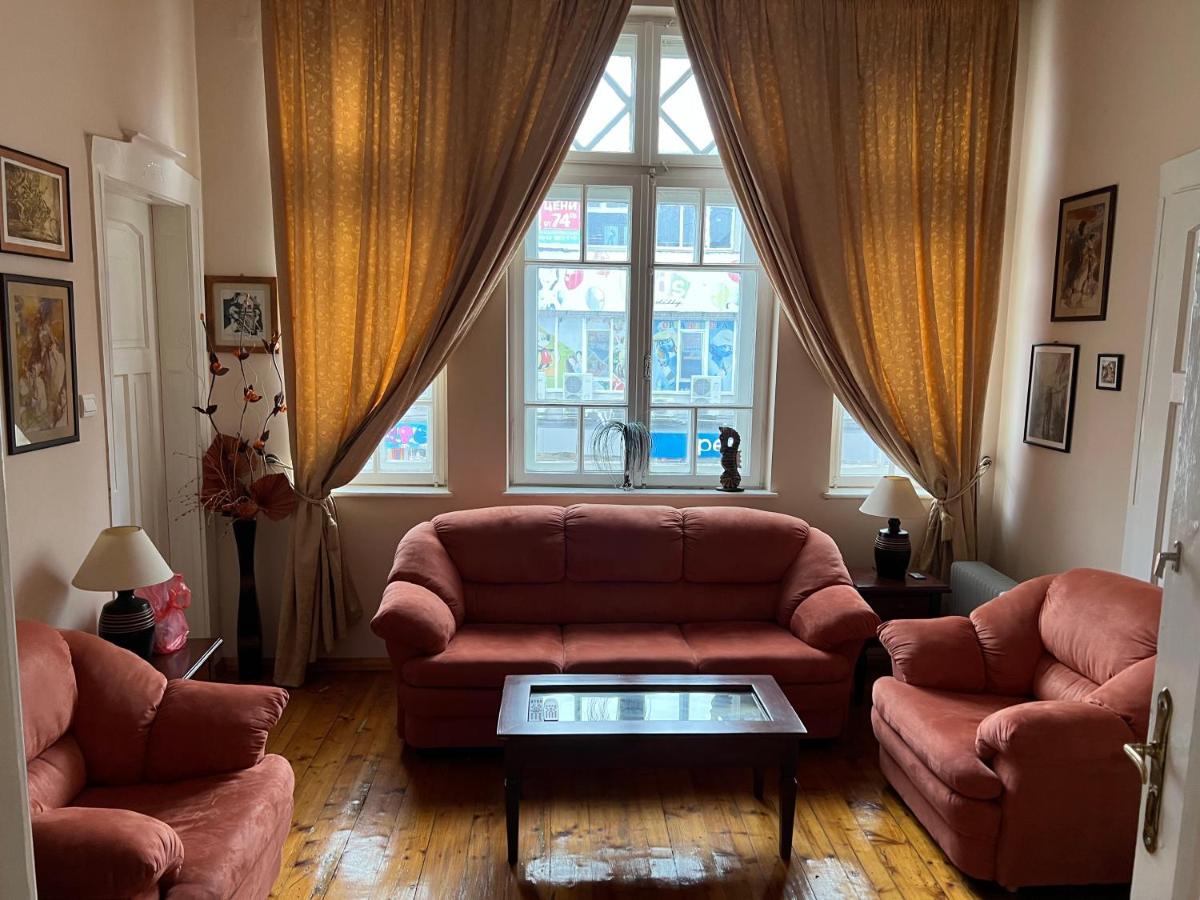 Albert Guest House Русе Экстерьер фото